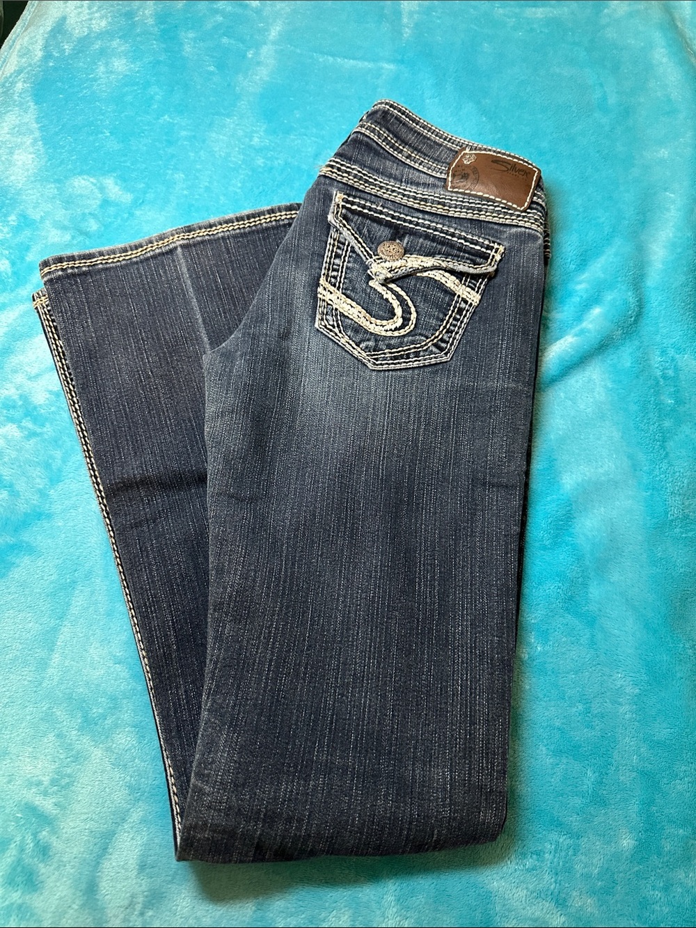 Silver Jeans Women's Dark Blue Bootcut with Embroidered Back Pocket